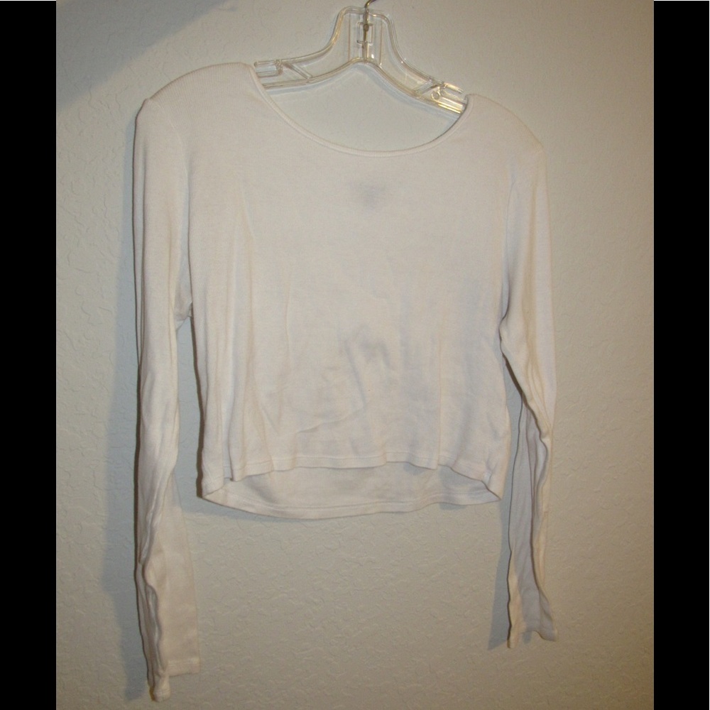 White Long Sleeved Crop Top